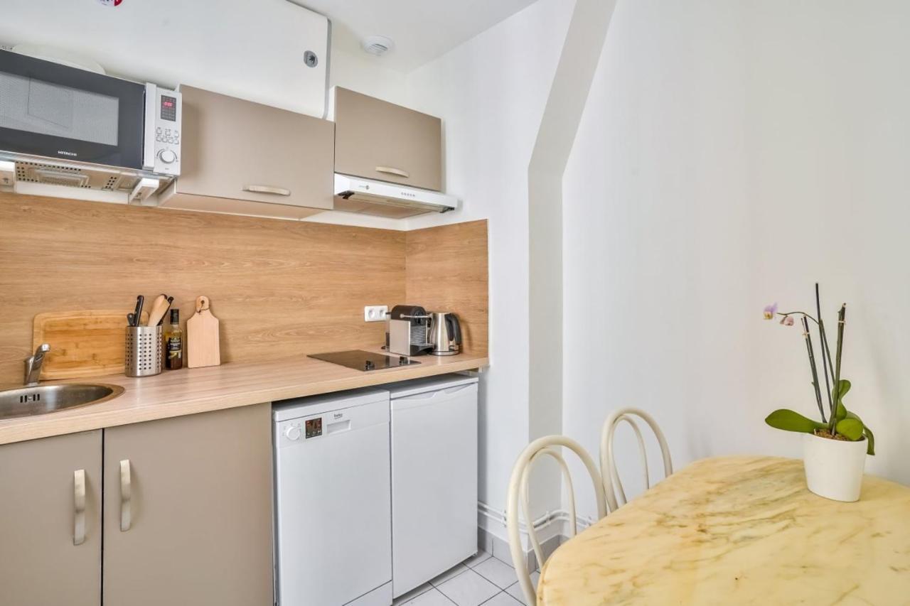 Cosy And Bright Apartment Located In Paris 18 Luaran gambar